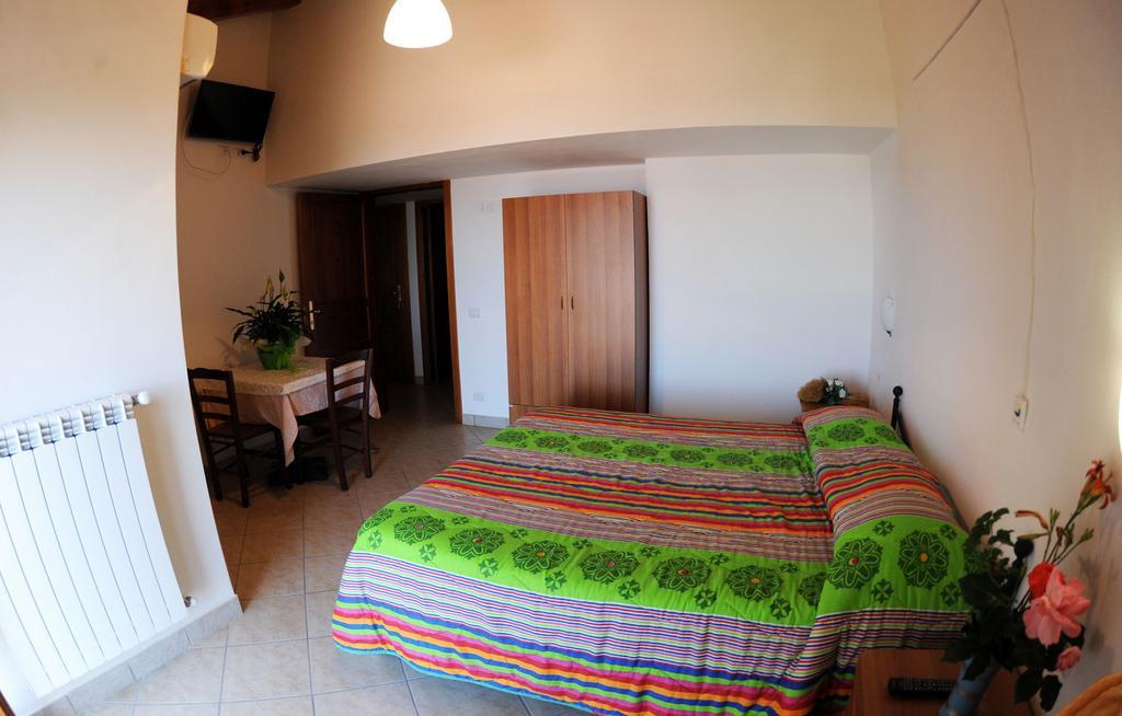 אג'רולה Casale Paradiso חדר תמונה